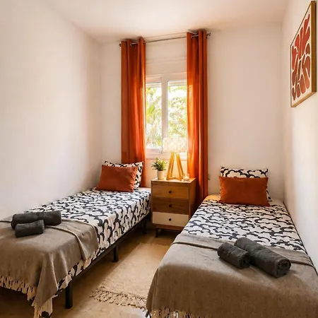 Family Apartment With Bbq And 100M2 Terracy Appartamento Puerto de Santiago (Tenerife)