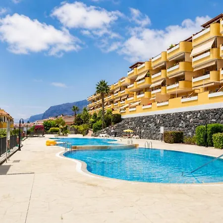 Family Apartment With Bbq And 100M2 Terracy * Puerto de Santiago (Tenerife)